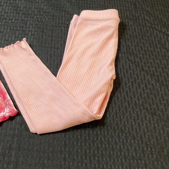 Cat & Jack Velour Pink Top  Size US XS (3T) and Old Navy pink Tights size 4T - Picture 5 of 15